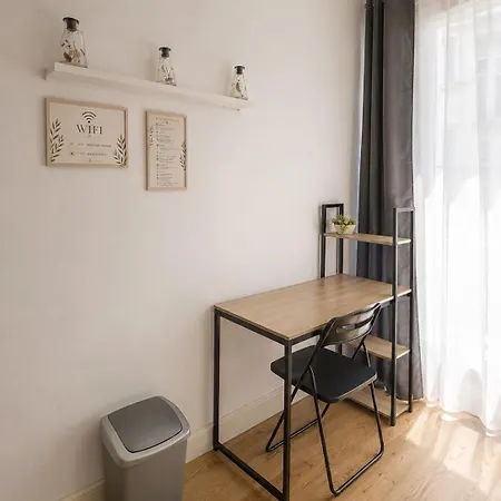 Moderne Au Petit Chez Particulier منزل للإقامة بايون